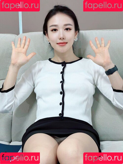 Thea Lee Onlyfans Photo Gallery 