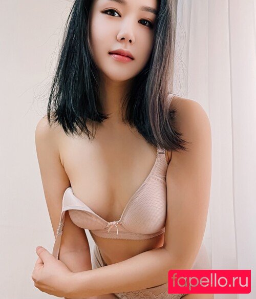 Thea Lee Nude Onlyfans Photo 29
