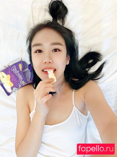 Thea Lee Nude Onlyfans Photo 6