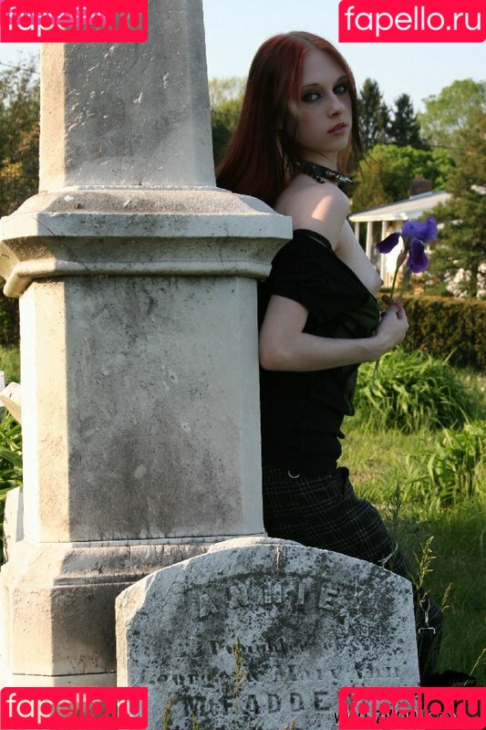 Liz Vicious Onlyfans Photo Gallery 