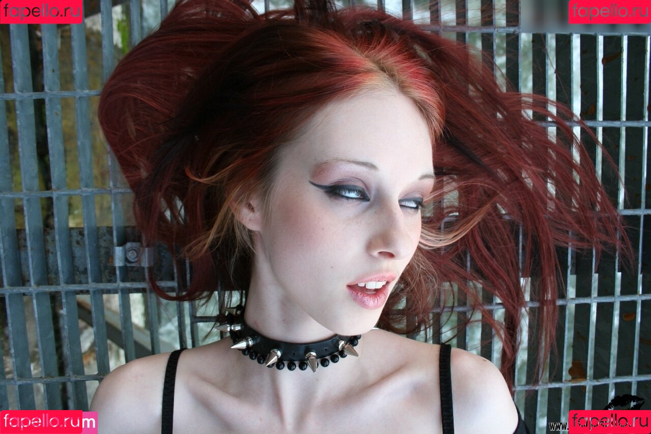 Liz Vicious Onlyfans Photo Gallery 