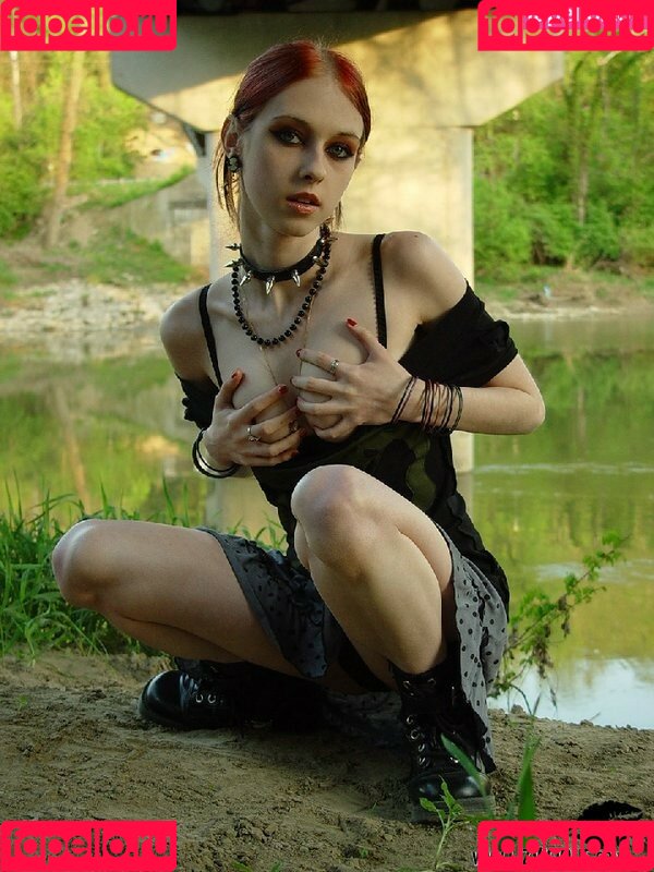 Liz Vicious Onlyfans Photo Gallery 