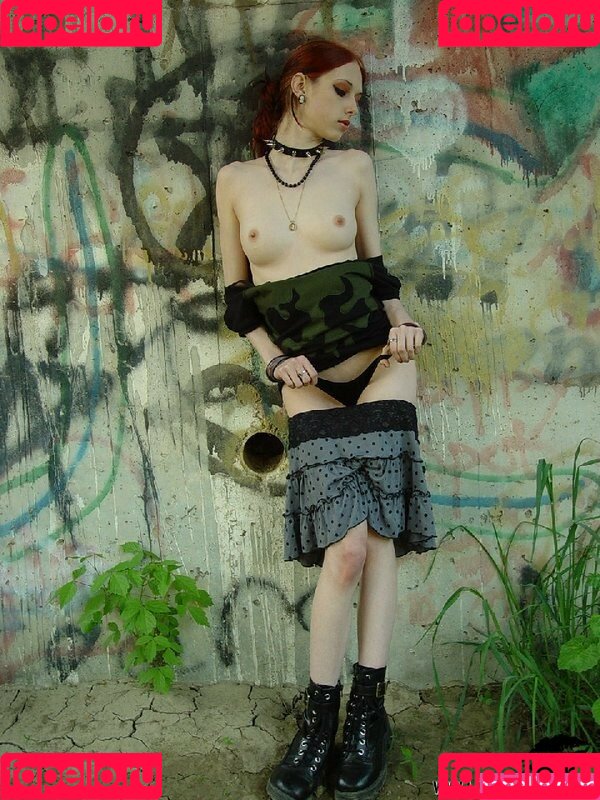 Liz Vicious Onlyfans Photo Gallery 