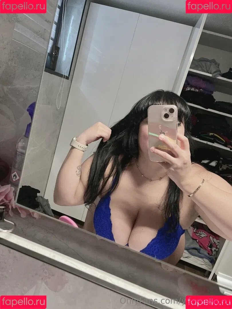 Yunadream Onlyfans Photo Gallery 