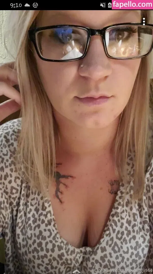 itsyourgirl44 Onlyfans Photo Gallery 