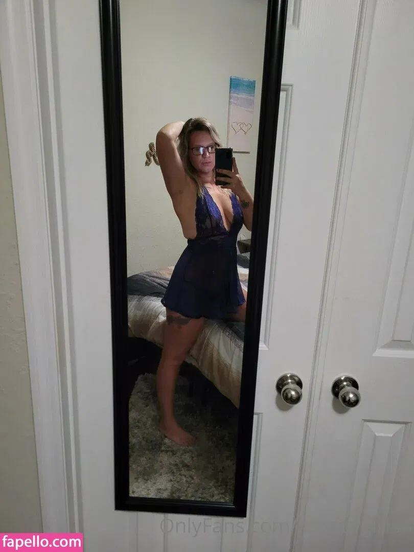 itsyourgirl44 Onlyfans Photo Gallery 