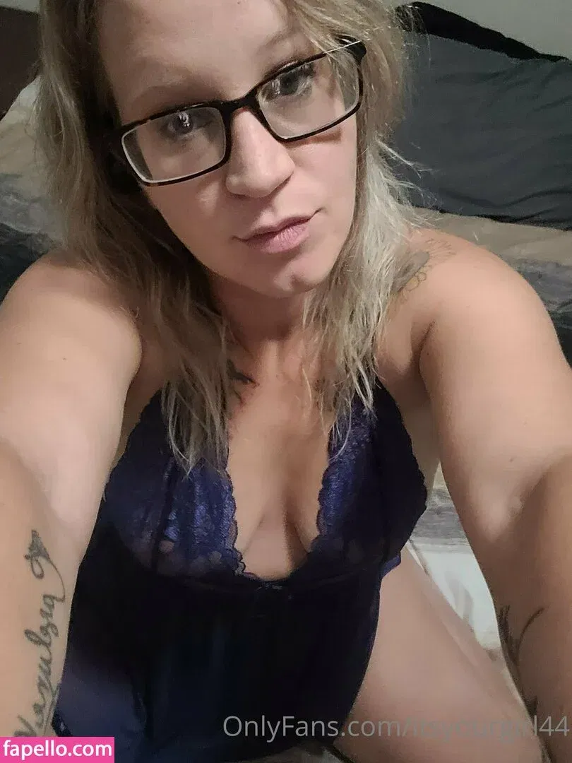 itsyourgirl44 Onlyfans Photo Gallery 