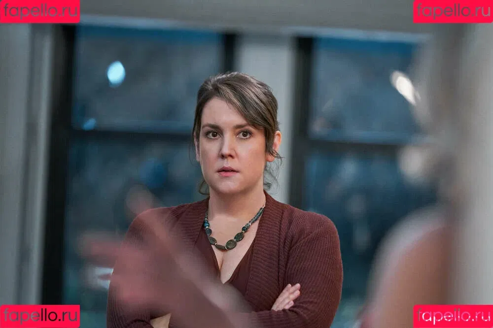 Melanie Lynskey Onlyfans Photo Gallery 