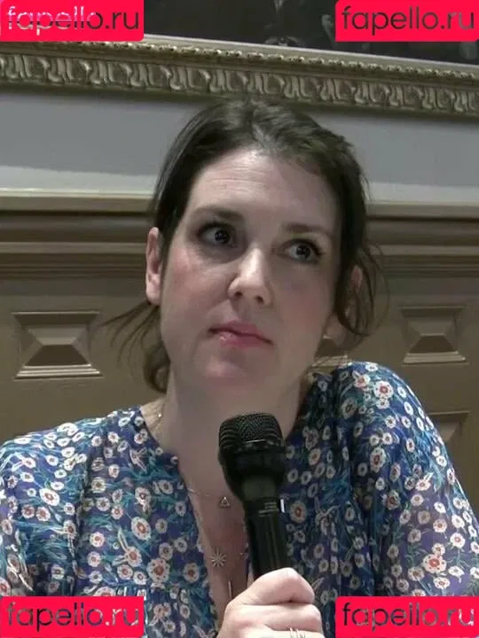 Melanie Lynskey Onlyfans Photo Gallery 