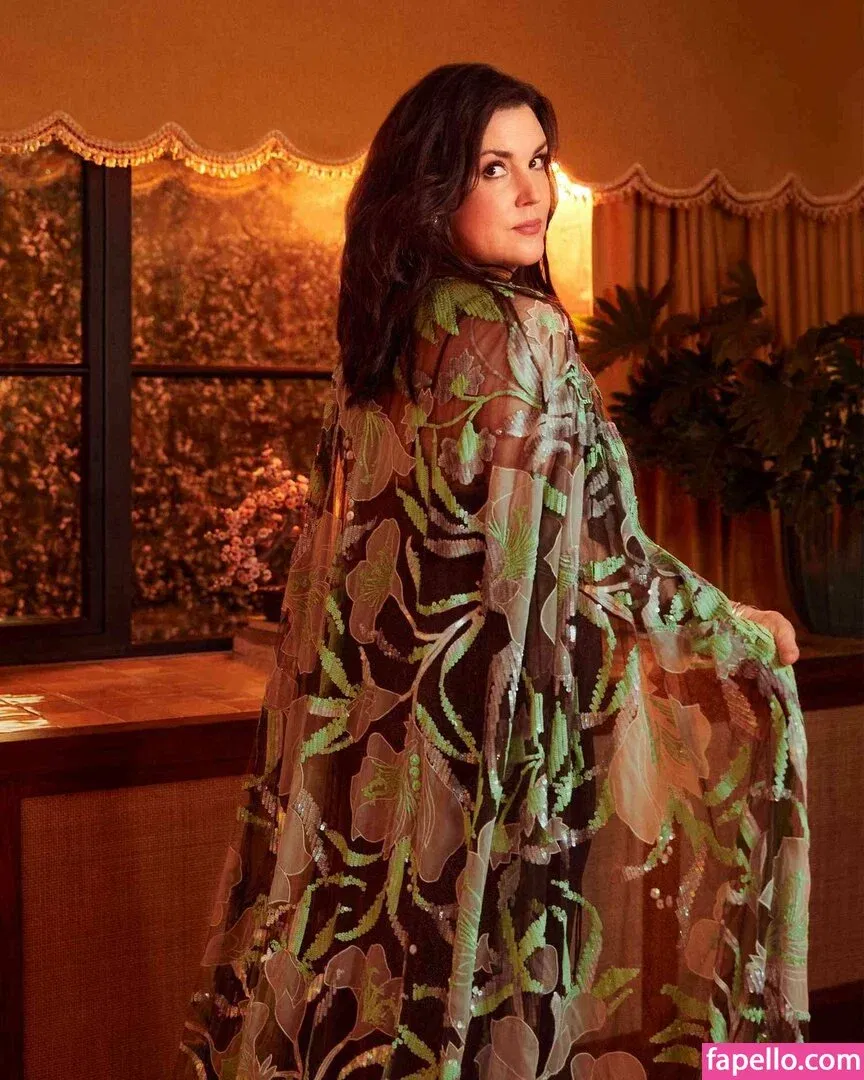 Melanie Lynskey Onlyfans Photo Gallery 