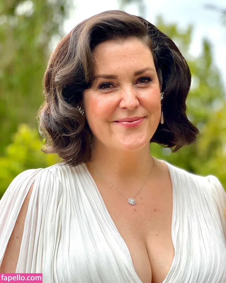 Melanie Lynskey Onlyfans Photo Gallery 