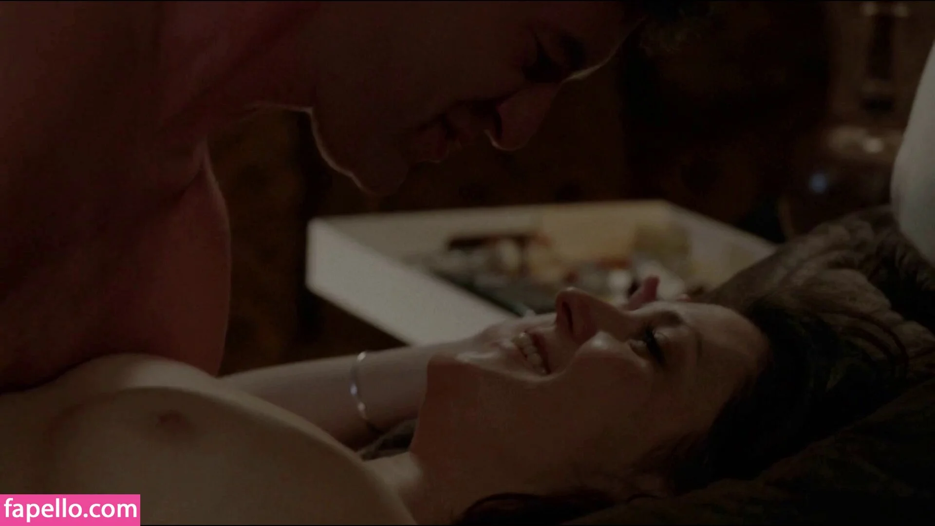 Melanie Lynskey Onlyfans Photo Gallery 