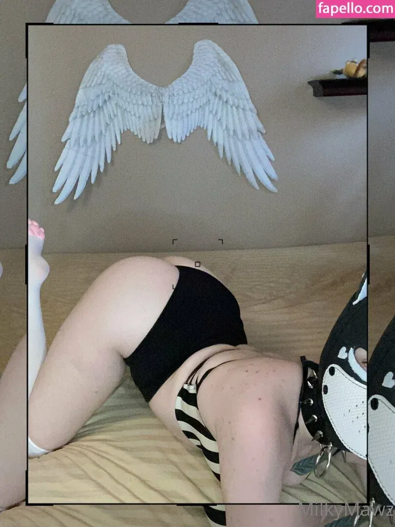 strwbrryinsides Onlyfans Photo Gallery 