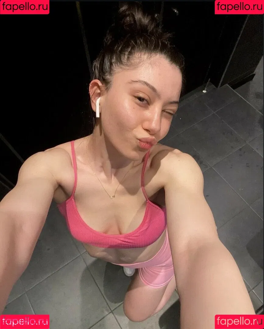 Hilal Fener Onlyfans Photo Gallery 