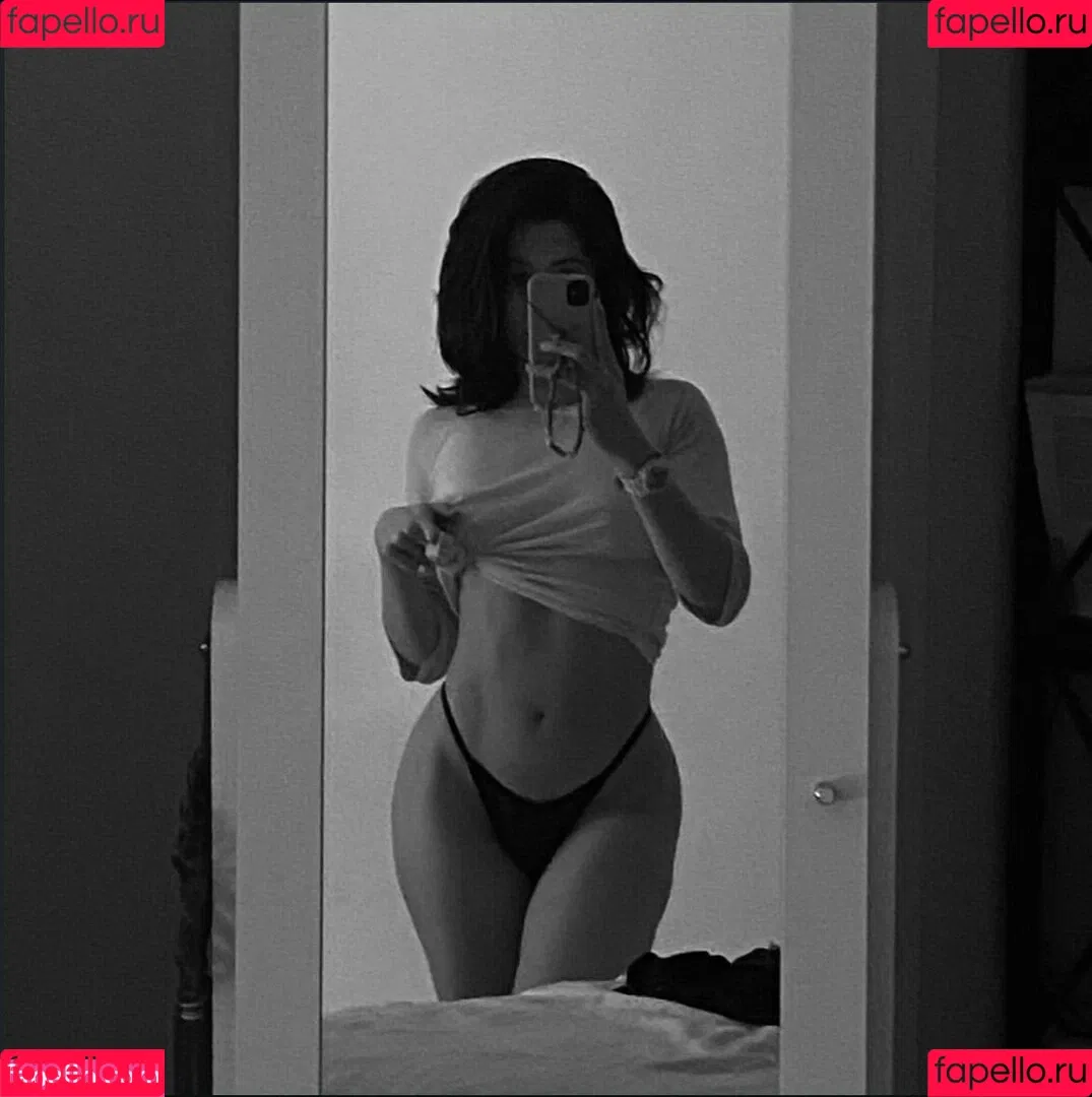 Hilal Fener Onlyfans Photo Gallery 