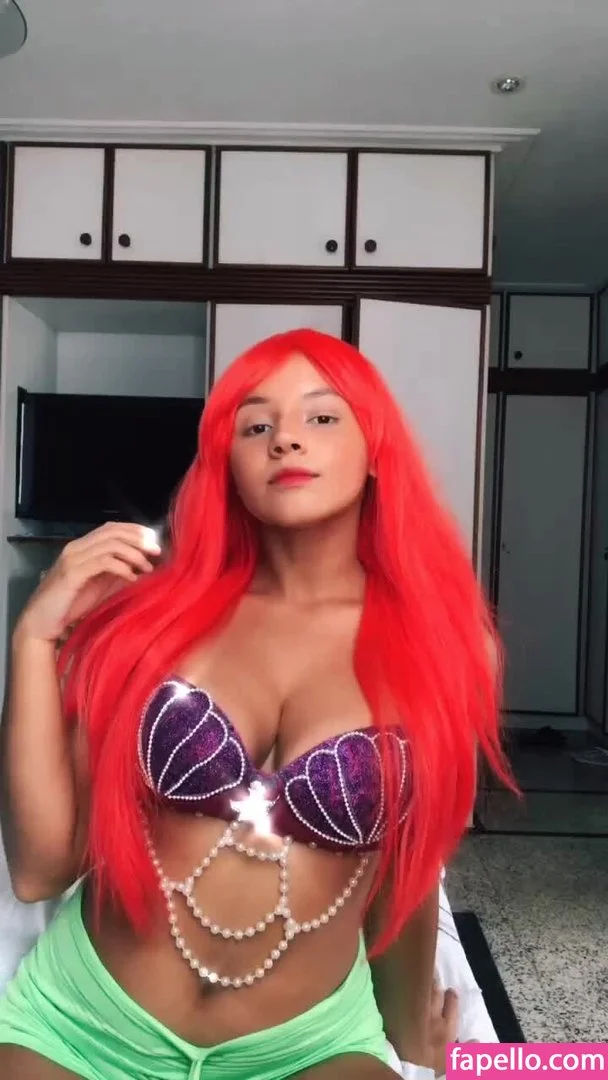 Laura Tsuki Onlyfans Photo Gallery 