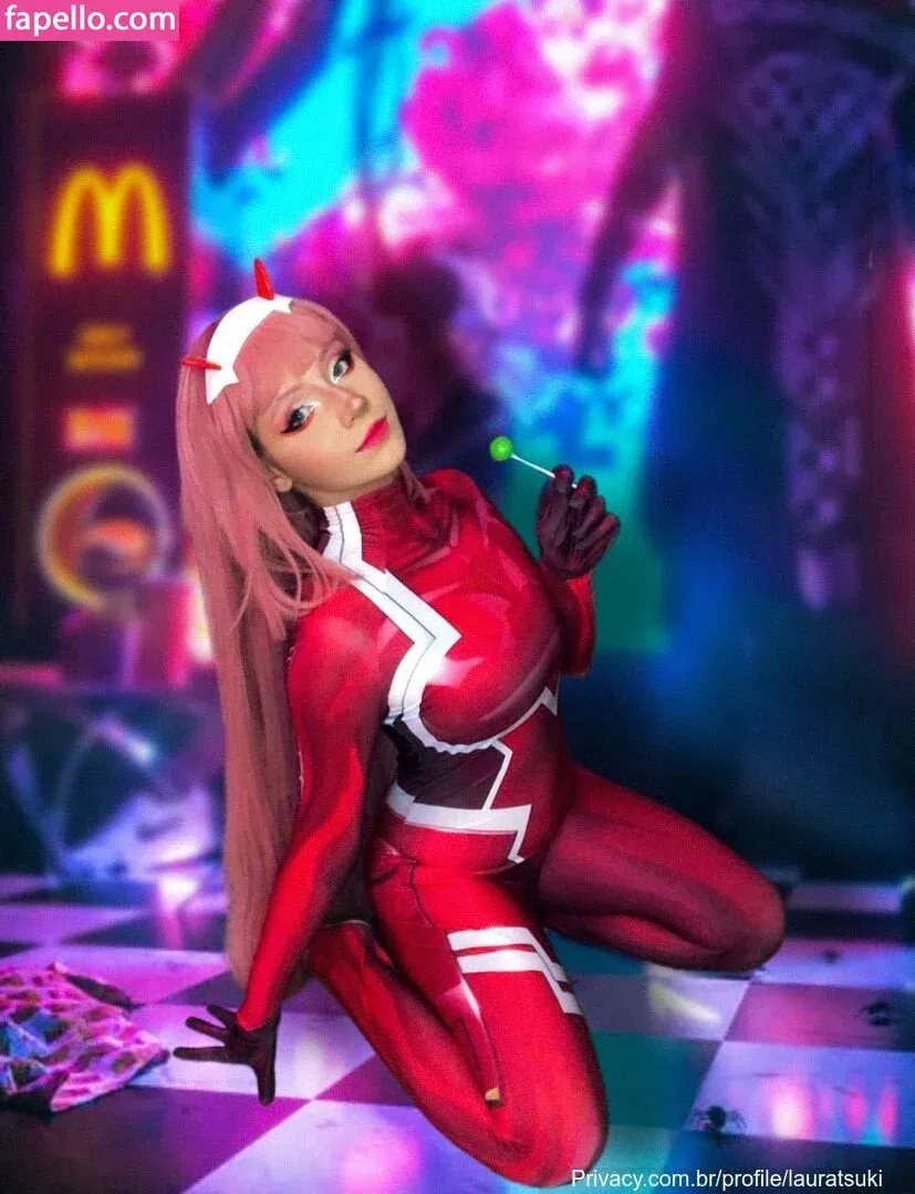 Laura Tsuki Onlyfans Photo Gallery 