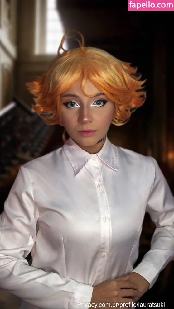 Laura Tsuki Onlyfans Photo Gallery 