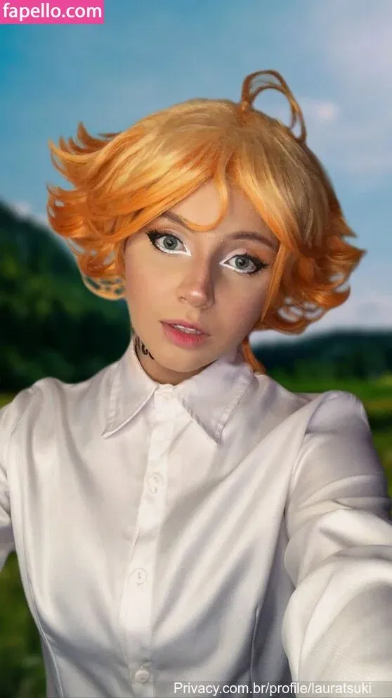 Laura Tsuki Onlyfans Photo Gallery 