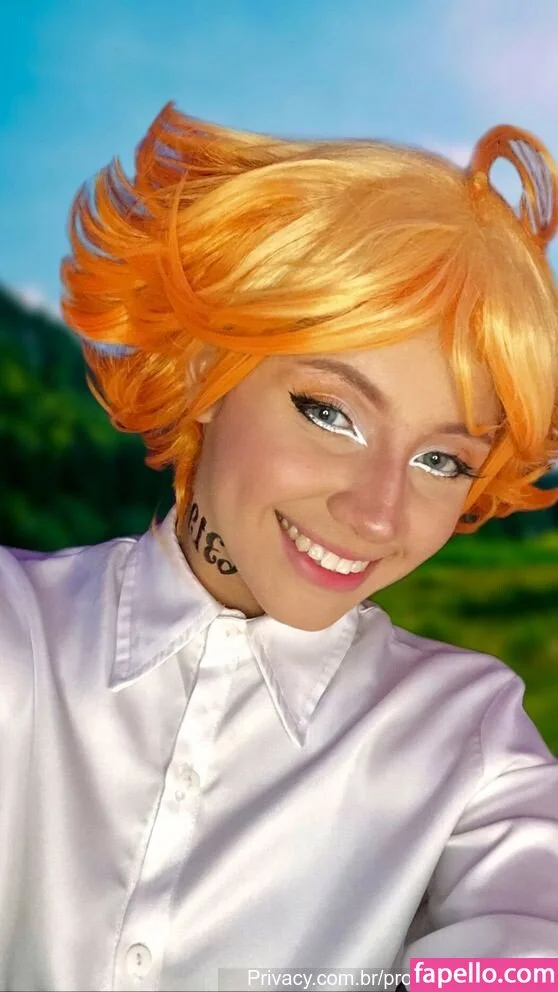 Laura Tsuki Onlyfans Photo Gallery 