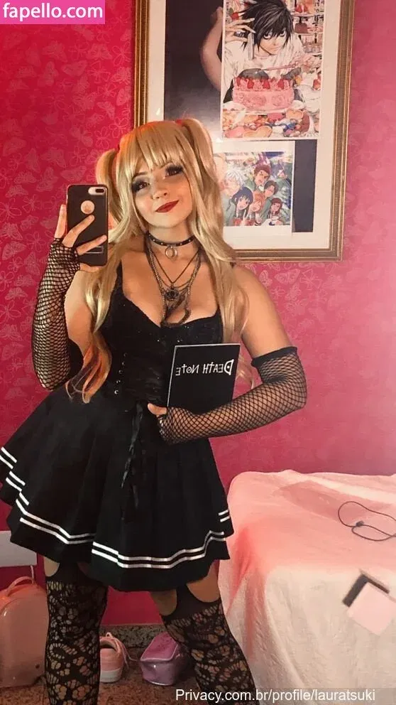 Laura Tsuki Onlyfans Photo Gallery 