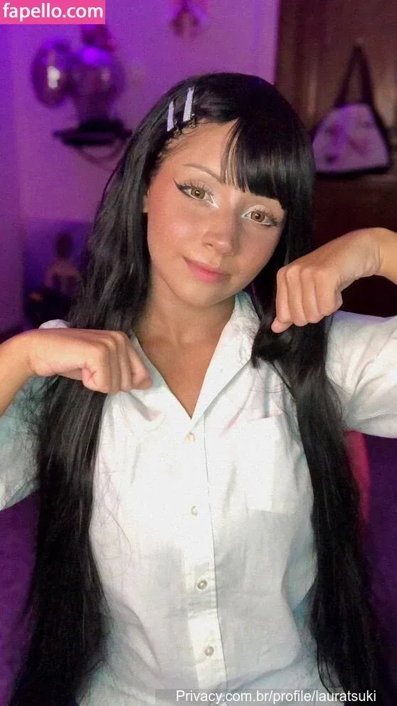 Laura Tsuki Onlyfans Photo Gallery 