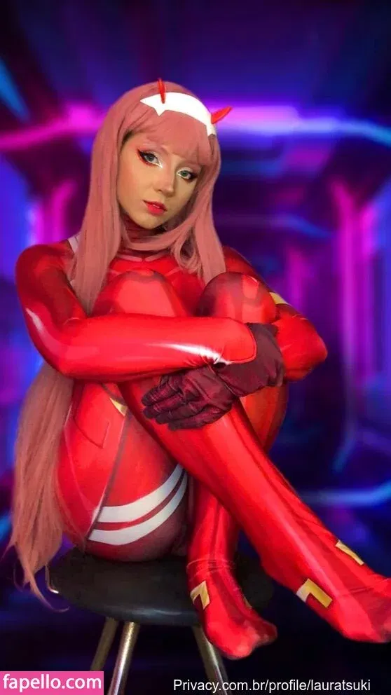 Laura Tsuki Onlyfans Photo Gallery 