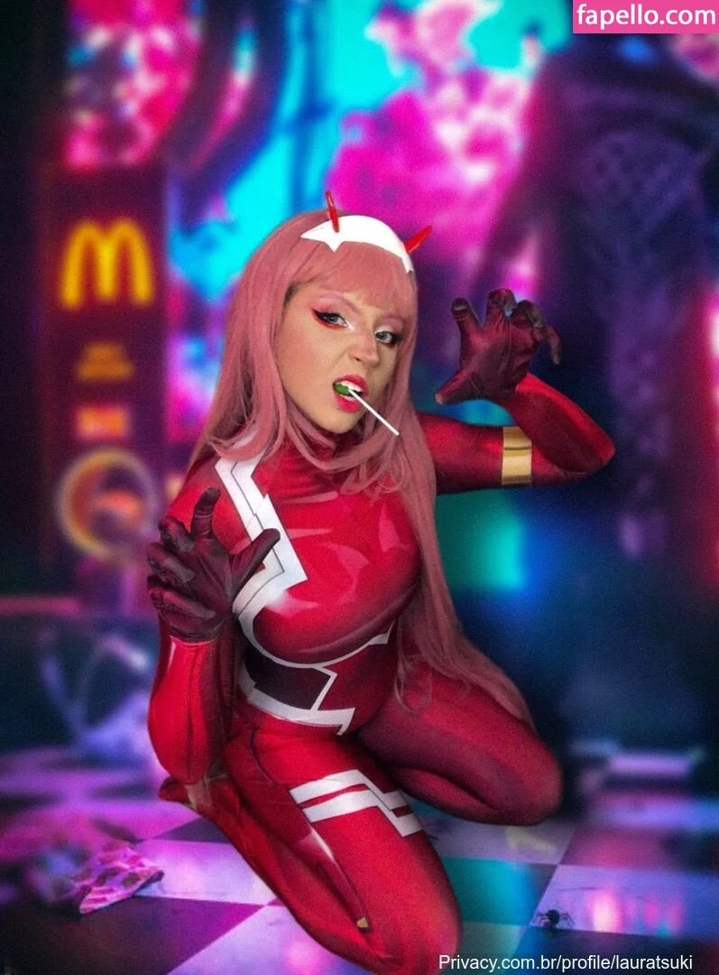 Laura Tsuki Onlyfans Photo Gallery 