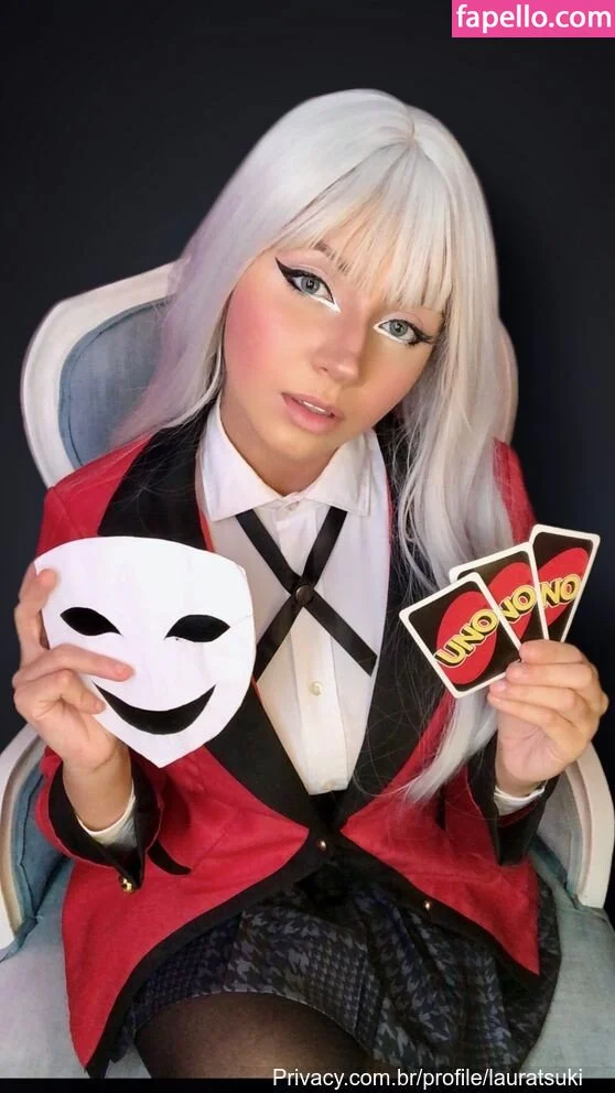 Laura Tsuki Onlyfans Photo Gallery 