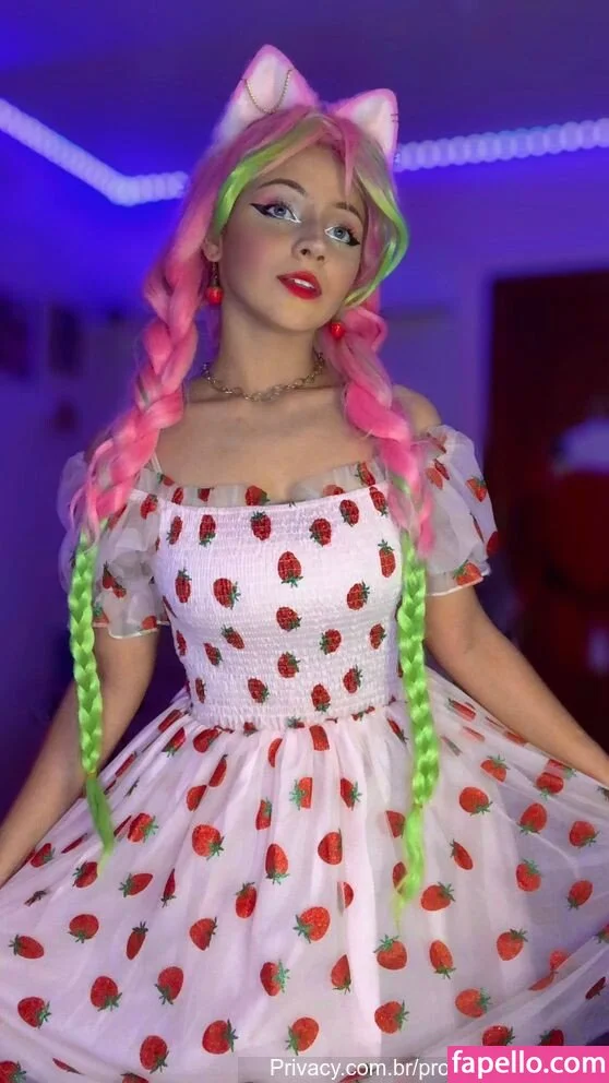 Laura Tsuki Onlyfans Photo Gallery 