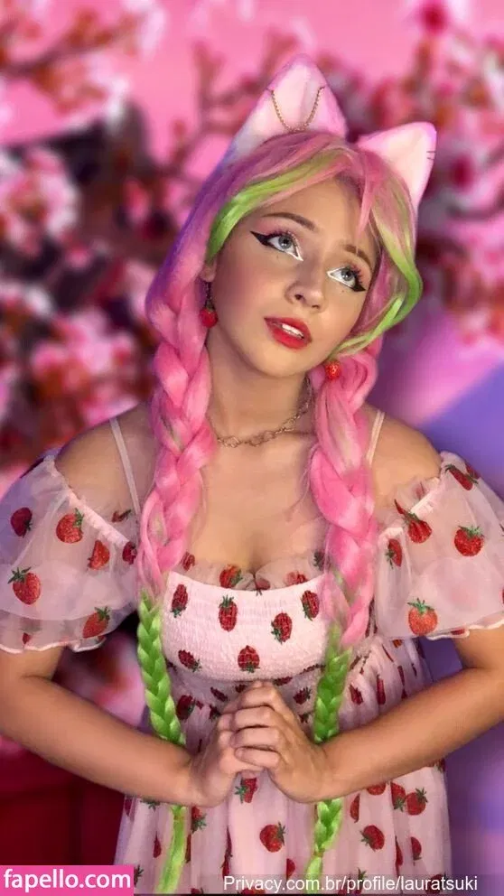 Laura Tsuki Onlyfans Photo Gallery 