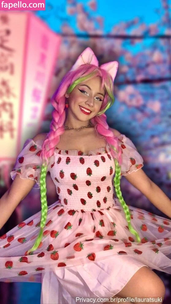 Laura Tsuki Onlyfans Photo Gallery 