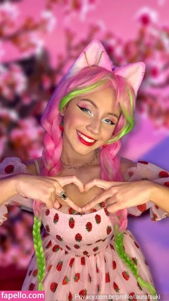 Laura Tsuki Onlyfans Photo Gallery 