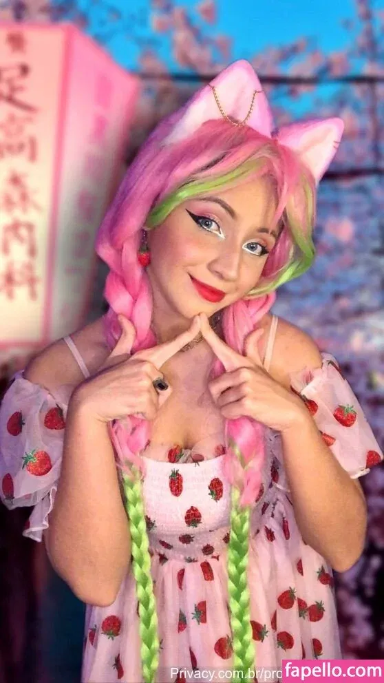 Laura Tsuki Onlyfans Photo Gallery 