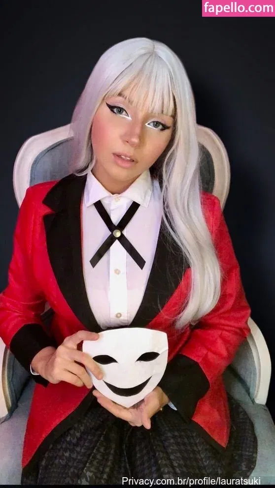 Laura Tsuki Onlyfans Photo Gallery 