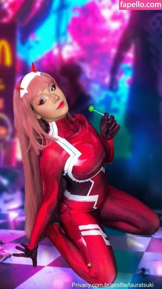 Laura Tsuki Onlyfans Photo Gallery 