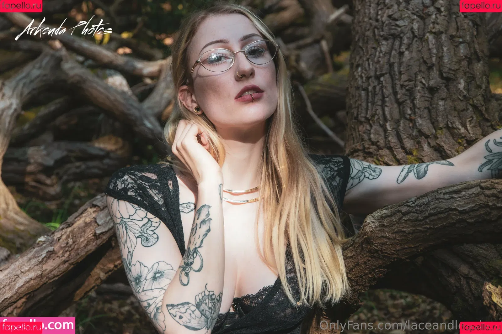 laceandleashes Onlyfans Photo Gallery 