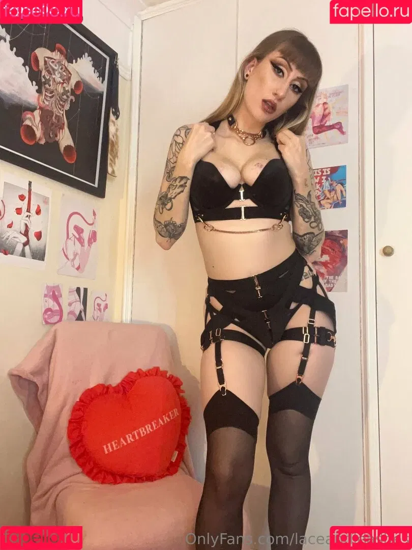 laceandleashes Onlyfans Photo Gallery 