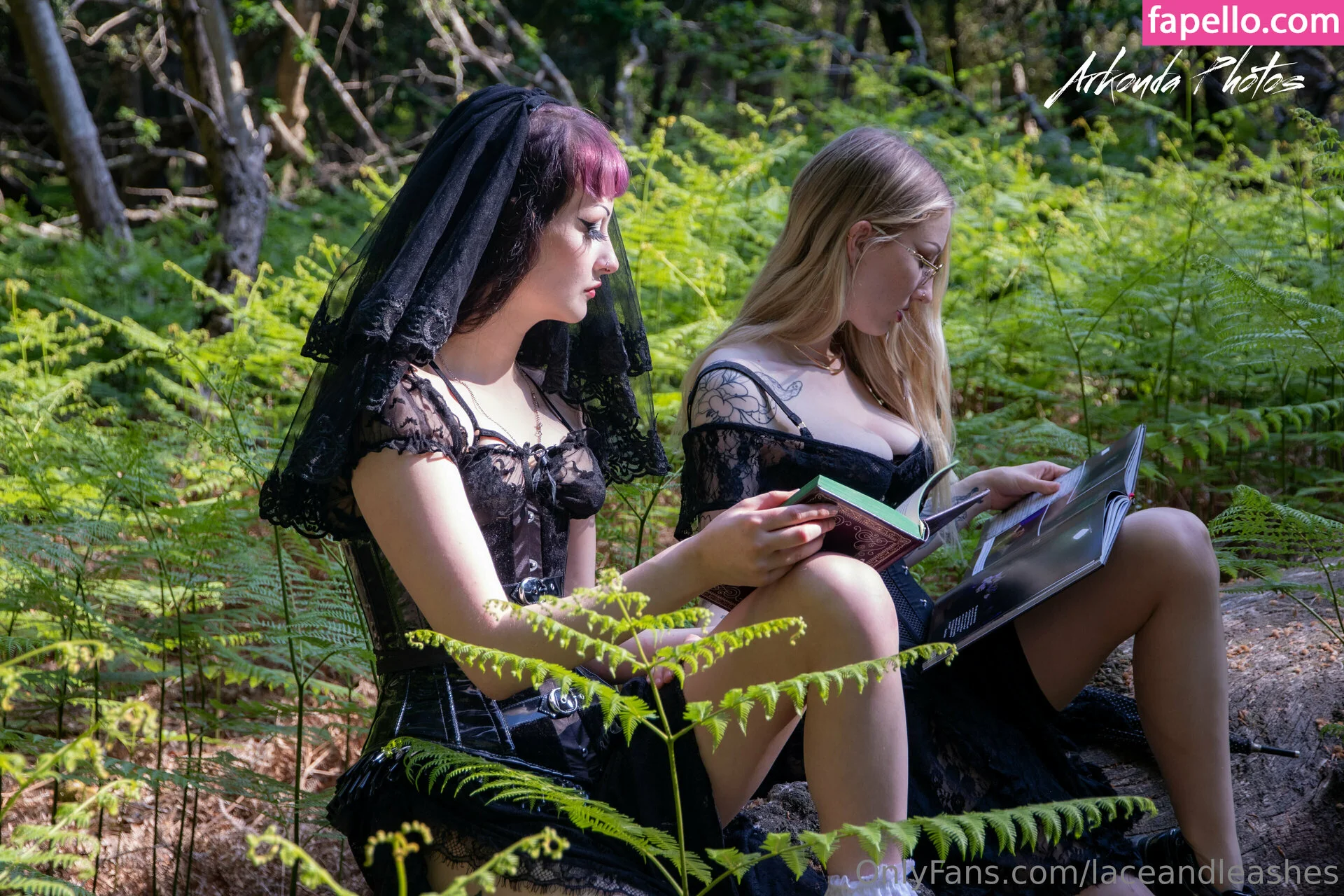 laceandleashes Onlyfans Photo Gallery 