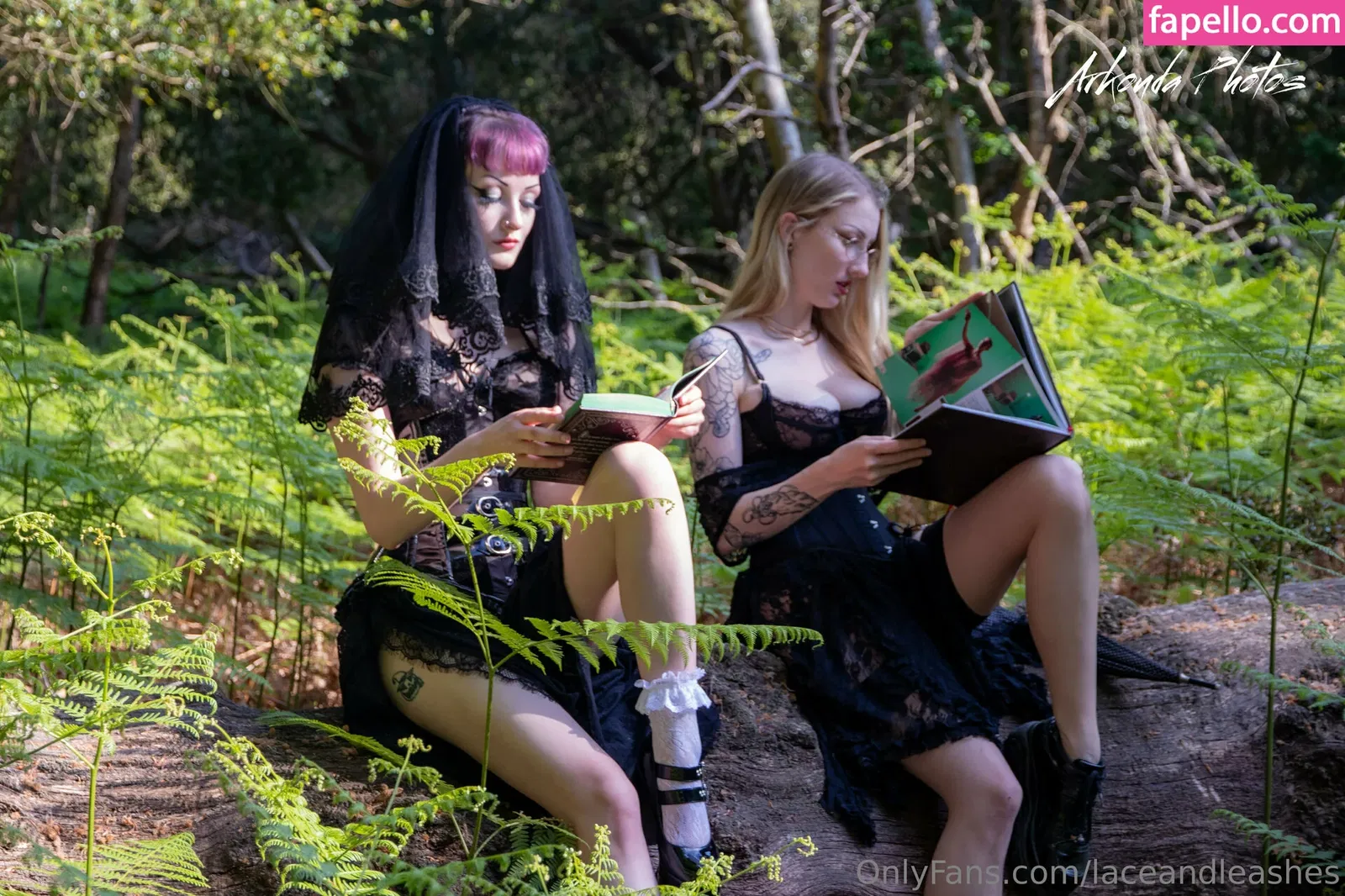 laceandleashes Onlyfans Photo Gallery 