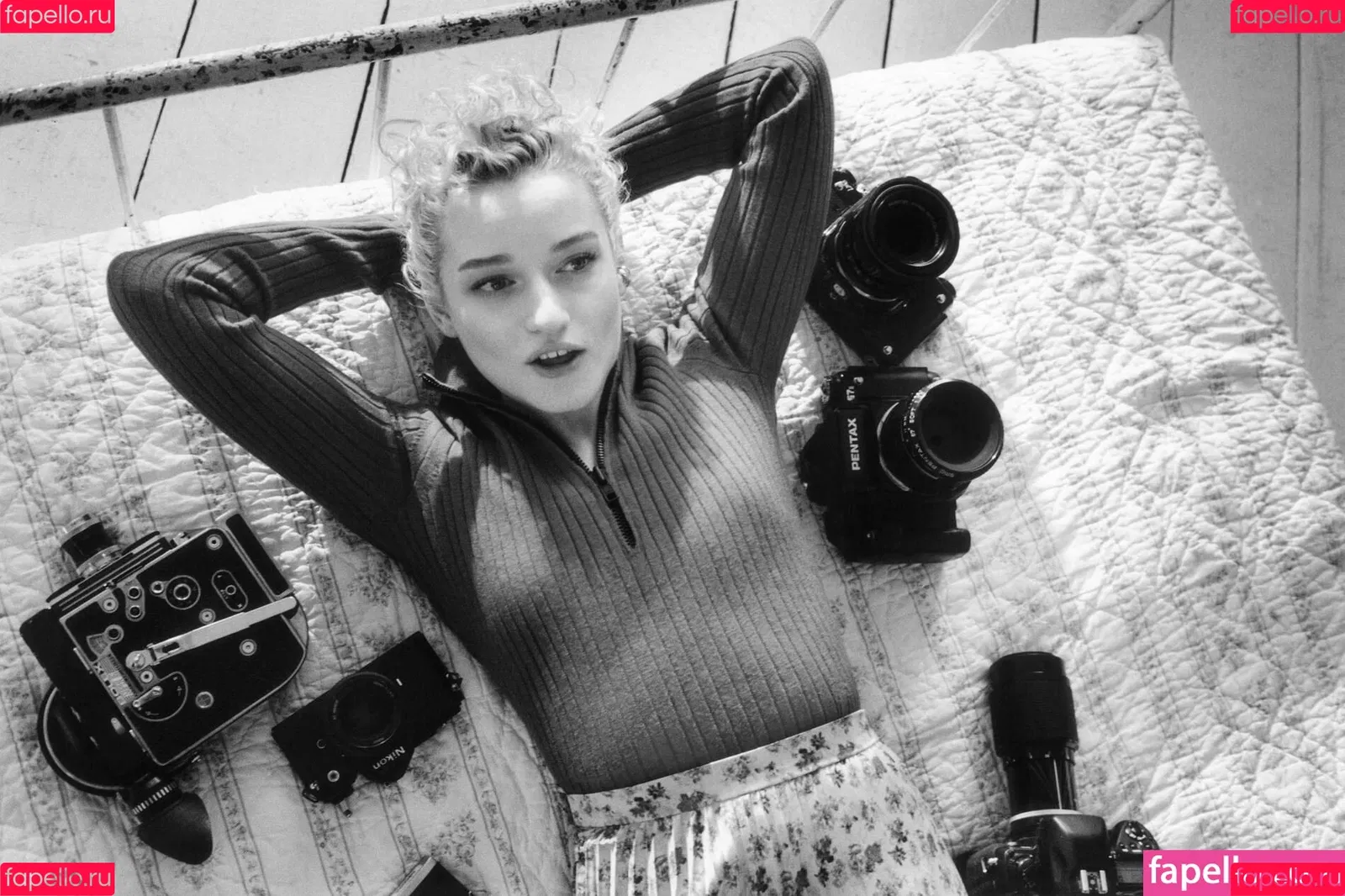 Julia Garner Onlyfans Photo Gallery 