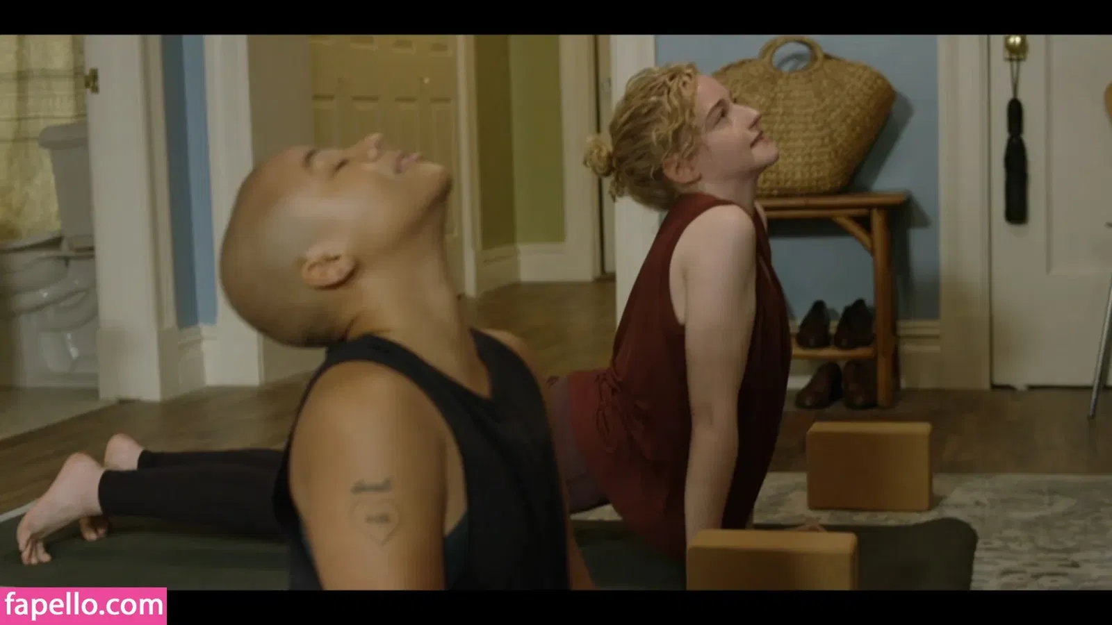 Julia Garner Onlyfans Photo Gallery 