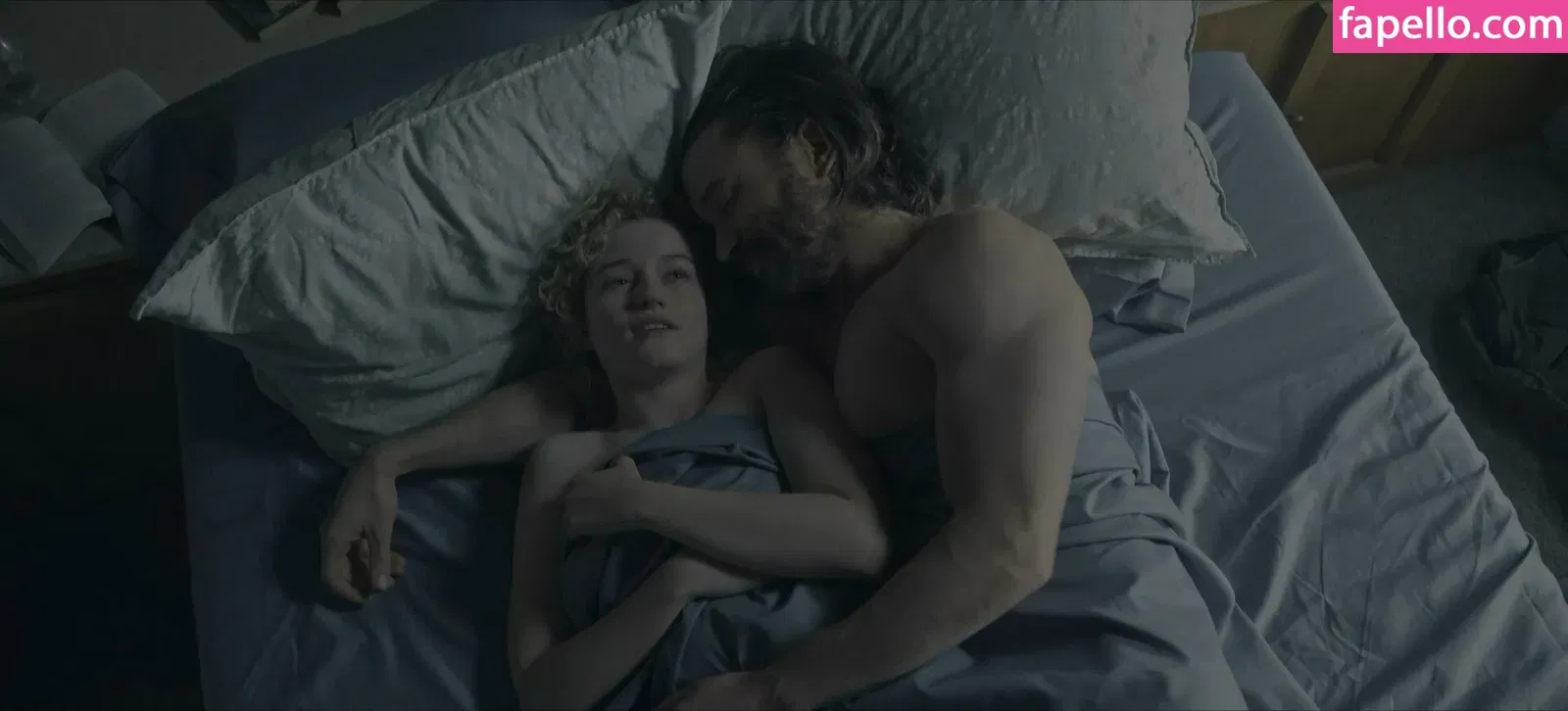 Julia Garner Onlyfans Photo Gallery 