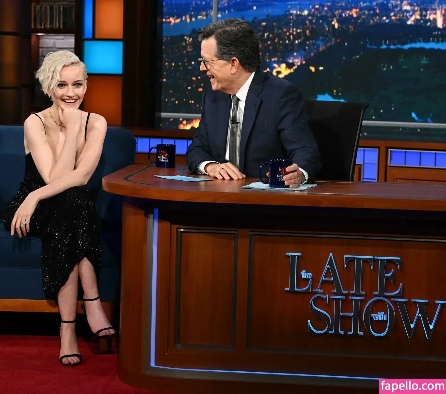 Julia Garner Onlyfans Photo Gallery 