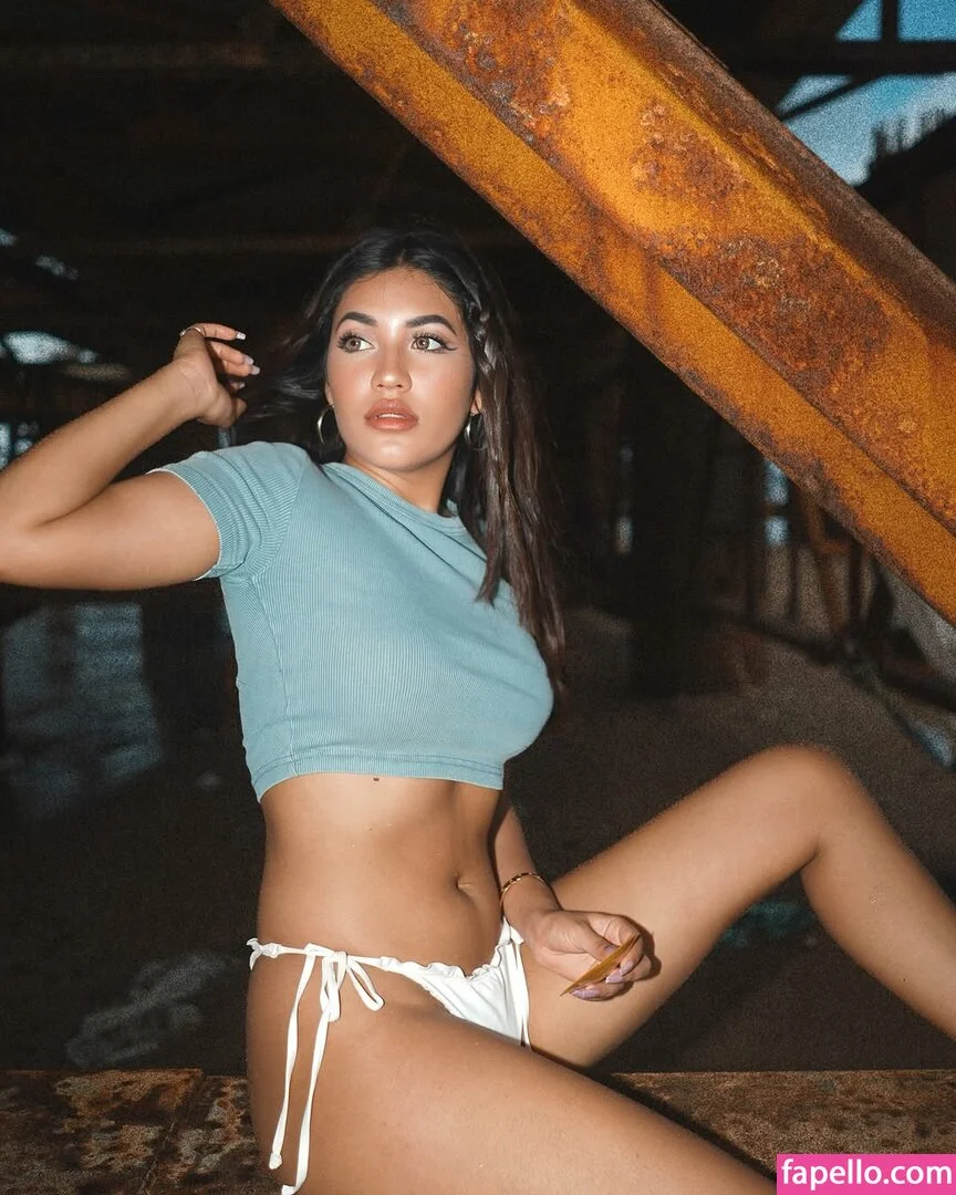 Shivani Onlyfans Photo Gallery 