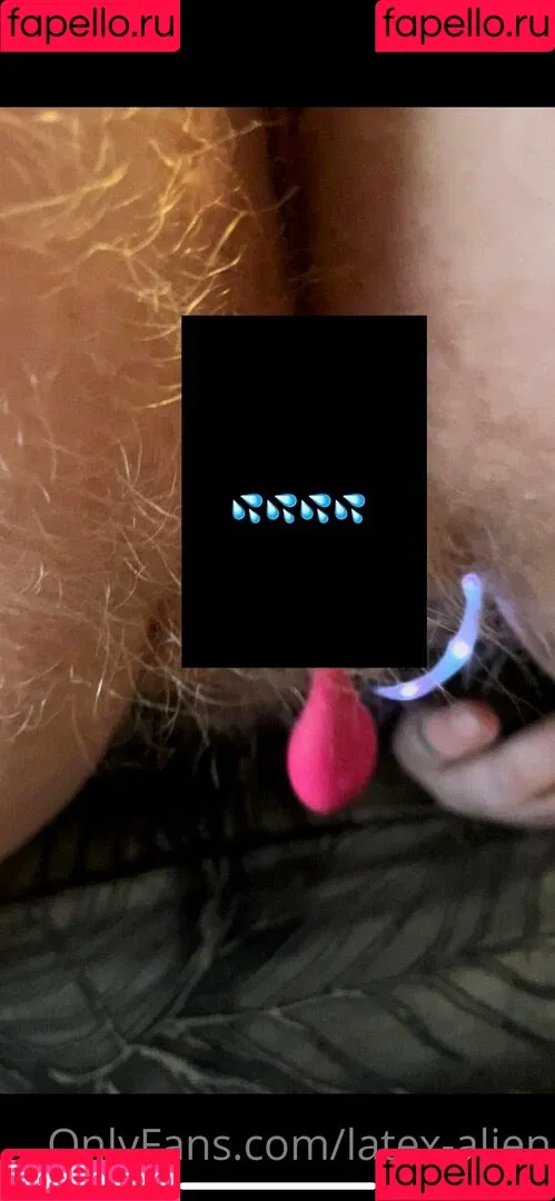 latex-alien Onlyfans Photo Gallery 