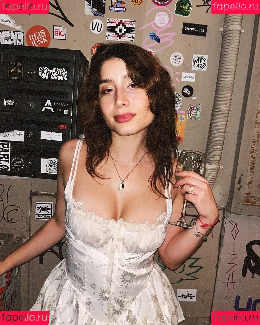 Iramalonne Onlyfans Photo Gallery 
