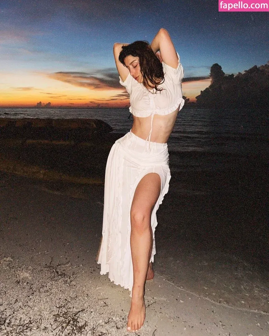 Iramalonne Onlyfans Photo Gallery 