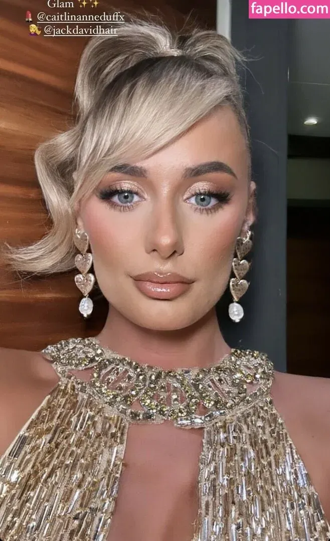 Millie Court Onlyfans Photo Gallery 