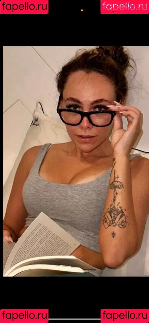 Kouvr Onlyfans Photo Gallery 